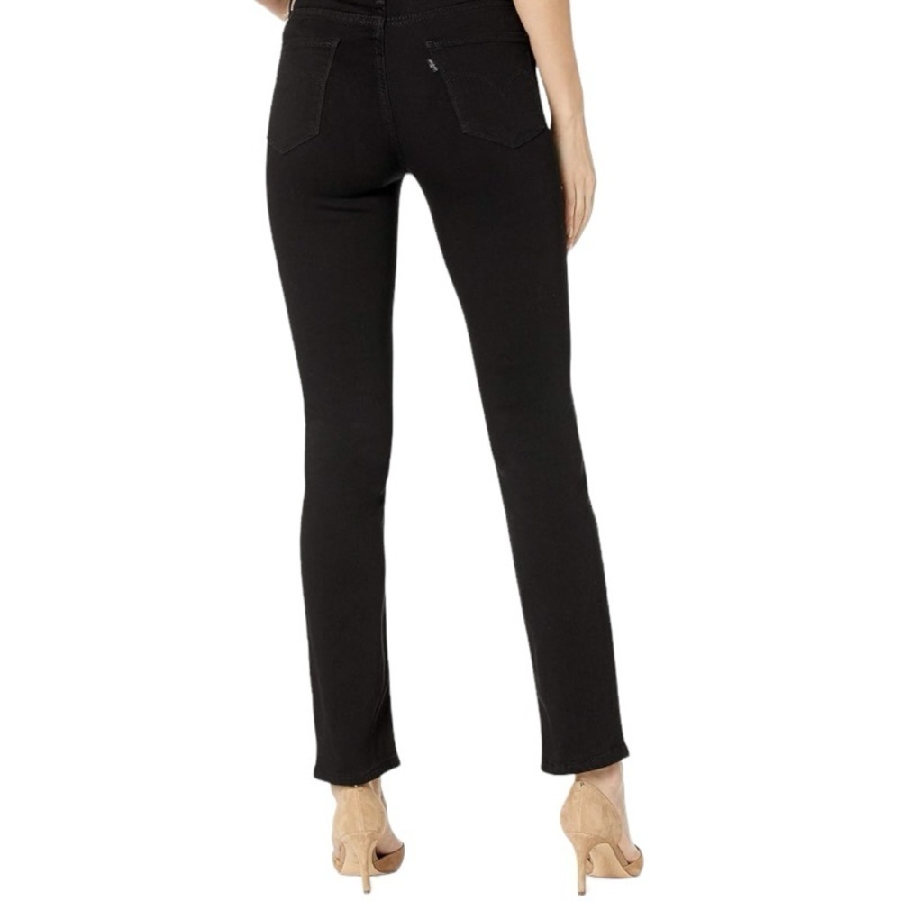 NWT Levi's Women's 724 High Rise Slim Straight Jeans, Soft Black, W30xL32